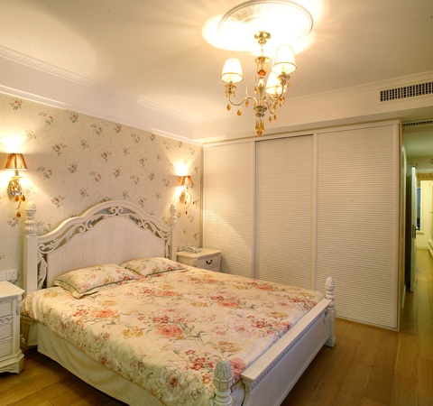 主卧室颜色风水