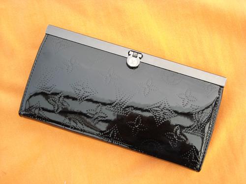 钱包的颜色看聚财